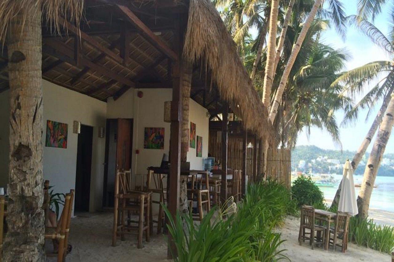 Rieseling Boracay Beach Resort Balabag  Extérieur photo